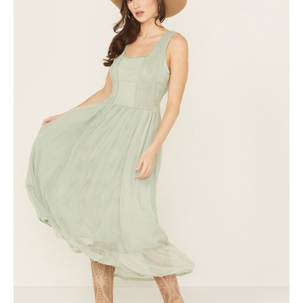 Panhandle Women's Chiffon Embroidered Sleeveless Midi Dress - SM